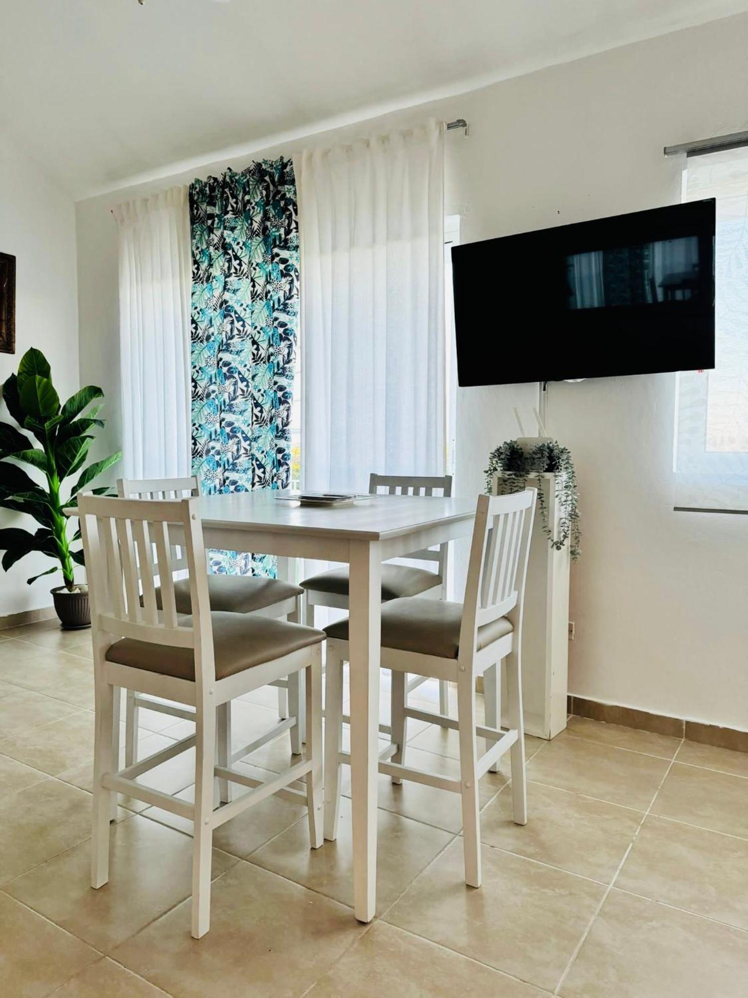 Mallorca Suite Cadaqués Bayahibe, La Romana, RD. Extérieur photo